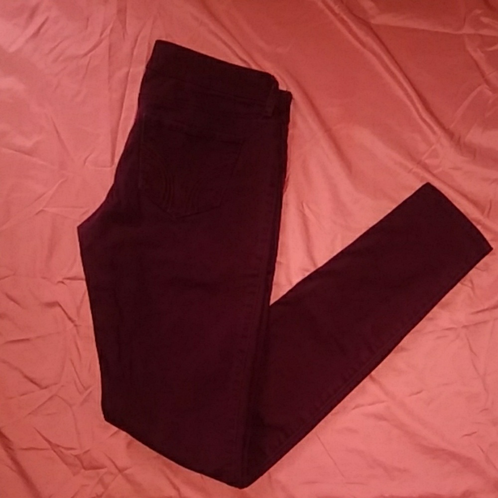 Maroon Hollister skinny pants, sz 1/25, like New